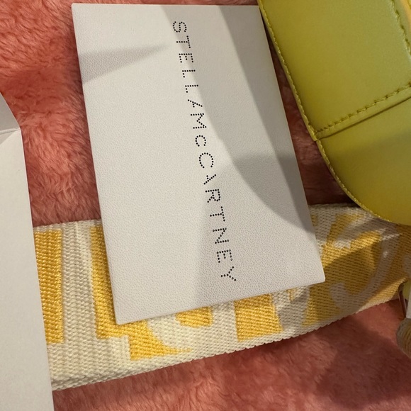 Stella McCartney Stella Logo Camera Crossbody Bag 💼 Citrus - Picture 14 of 16